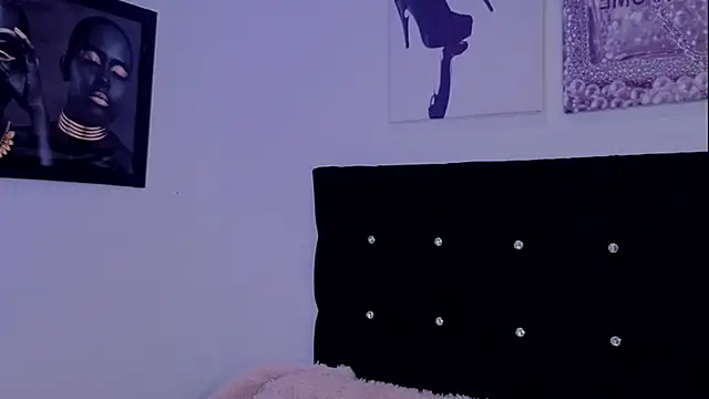 Angel-dragun online show from 03-18-26, 03:09