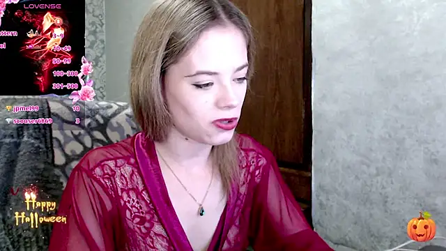 Kate  Loves online show from 10-29-25, 06:53