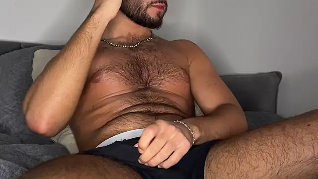 Snapshot of bosskaan12 chatting on 10-11-25, 11:36 bosskaan12 online show from 10-11-25, 11:36