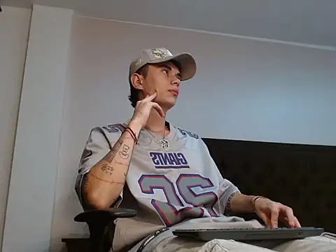 jaico santos online show from 09-25-25, 11:19