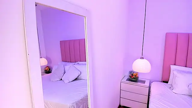 Snapshot of Amy_Ferreira chatting on 10-05-25, 03:16 Amy Ferreira online show from 10-05-25, 03:16