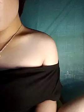 Snapshot of Linksys_nicee chatting on 09-23-25, 02:42 Linksys nicee online show from 09-23-25, 02:42