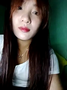 Snapshot of Linksys_nicee chatting on 10-22-25, 02:28 Linksys nicee online show from 10-22-25, 02:28