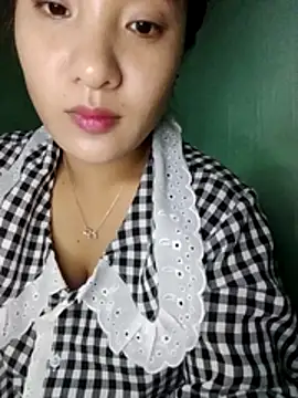 Snapshot of Linksys_nicee chatting on 11-01-25, 02:52 Linksys nicee online show from 11-01-25, 02:52