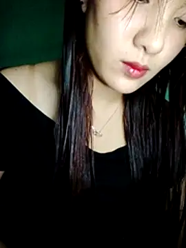 Snapshot of Linksys_nicee chatting on 11-05-25, 02:28 Linksys nicee online show from 11-05-25, 02:28