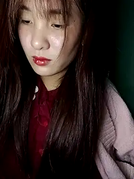 Snapshot of Linksys_nicee chatting on 11-21-25, 03:11 Linksys nicee online show from 11-21-25, 03:11