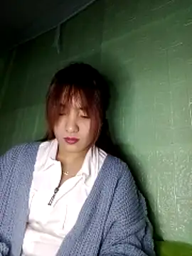 Snapshot of Linksys_nicee chatting on 11-26-25, 02:07 Linksys nicee online show from 11-26-25, 02:07