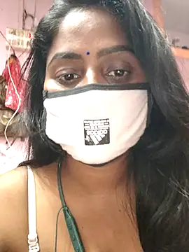 Jasmine Januja online show from 11-17-25, 01:17