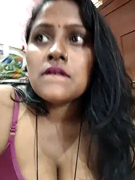 Snapshot of Jasmine_Januja chatting on 05-06-26, 03:57 Jasmine Januja online show from 05-06-26, 03:57