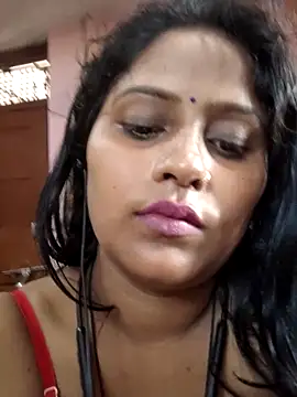 Jasmine Januja online show from 05-15-26, 11:34