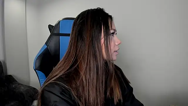 Wendy Harris0 online show from 10-16-25, 03:18