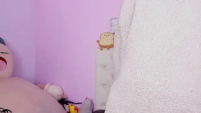 Yuni kim online show from 11-11-25, 03:23