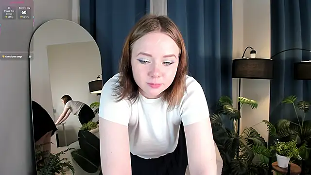Sophi X online show from 11-13-25, 01:21