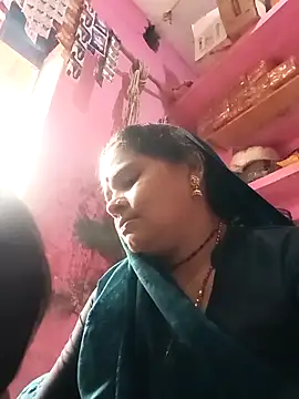 Snapshot of Sh_kiyara chatting on 09-20-25, 01:17 Sh kiyara online show from 09-20-25, 01:17