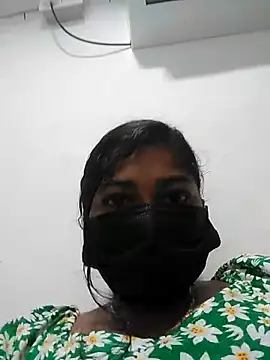 TAMIL AMMUKUTTYY online show from 10-18-25, 06:48