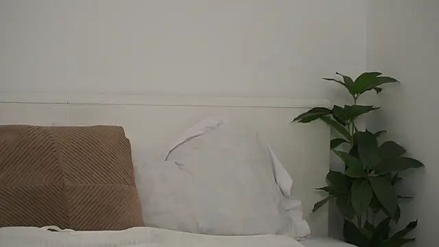 adisson fox online show from 11-06-25, 07:09