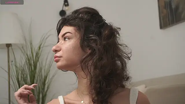 adisson fox online show from 11-21-25, 07:07