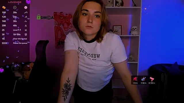 casey meow  online show from 09-24-25, 08:17