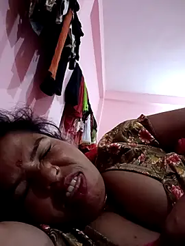 Hott locky online show from 11-26-25, 11:17