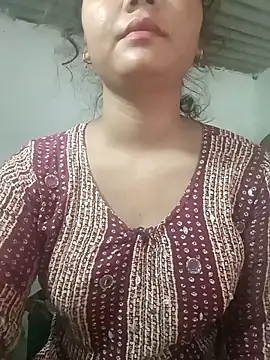 Hot Shredha online show from 10-04-25, 01:36