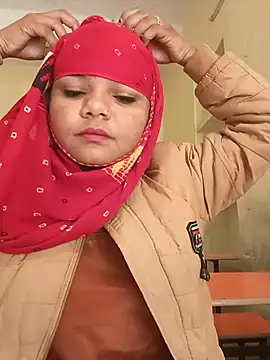 Hot Shredha online show from 11-10-25, 02:54