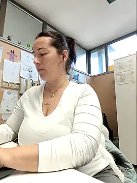 bichota85 online show from 03-10-26, 11:26