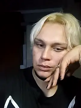 Snapshot of MargoShein chatting on 09-24-25, 09:18 MargoShein online show from 09-24-25, 09:18