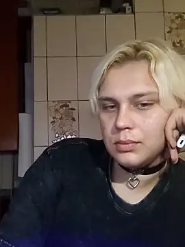 Snapshot of MargoShein chatting on 10-05-25, 10:13 MargoShein online show from 10-05-25, 10:13