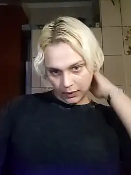 Snapshot of MargoShein chatting on 10-15-25, 11:43 MargoShein online show from 10-15-25, 11:43