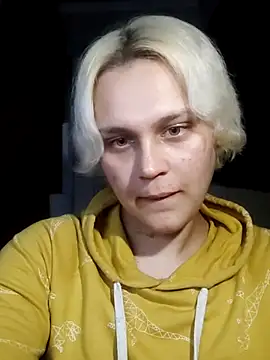 Snapshot of MargoShein chatting on 10-19-25, 08:20 MargoShein online show from 10-19-25, 08:20