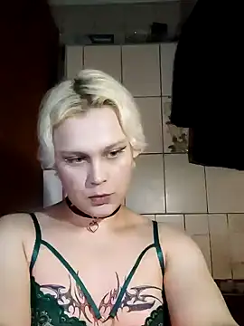 Snapshot of MargoShein chatting on 10-20-25, 10:49 MargoShein online show from 10-20-25, 10:49