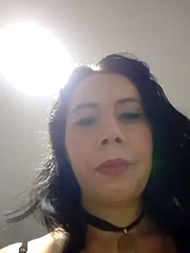 Snapshot of vixen_velvett1 chatting on 10-25-25, 10:45 vixen velvett1 online show from 10-25-25, 10:45