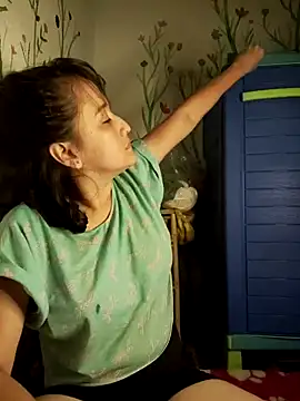 Snapshot of valery506 chatting on 10-16-25, 02:01 valery506 online show from 10-16-25, 02:01