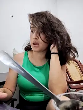 Snapshot of valery506 chatting on 10-29-25, 12:46 valery506 online show from 10-29-25, 12:46