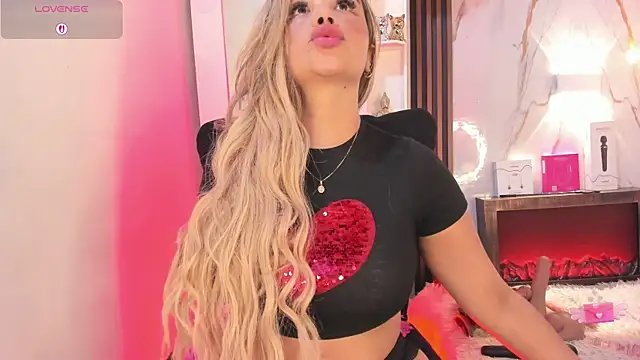 Agatha210 online show from 10-18-25, 08:20