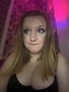 GretieLee online show from 10-07-25, 05:10