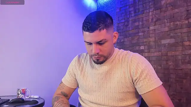 Jacob19  online show from 09-17-25, 01:24