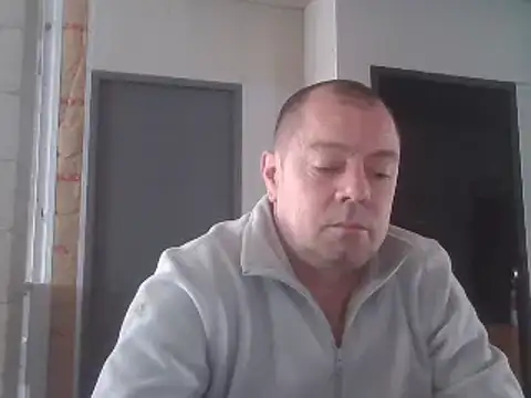 Snapshot of hugoboys4576 chatting on 11-10-25, 11:20 hugoboys4576 online show from 11-10-25, 11:20