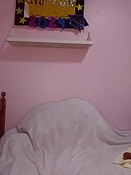 Snapshot of dulcefanny chatting on 11-30-25, 03:54 dulcefanny online show from 11-30-25, 03:54