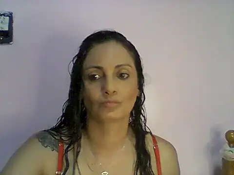 dulcefanny online show from 01-06-26, 01:42