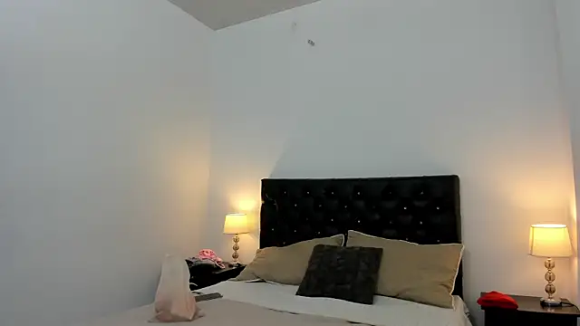 Alejandra rossi1 online show from 09-21-25, 07:26