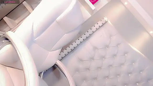 AithanaBlaze online show from 12-17-25, 11:05