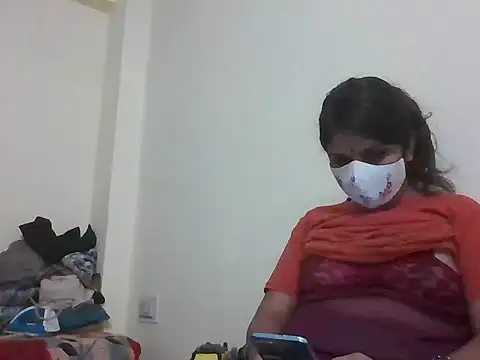Snapshot of Sexyaffairs chatting on 06-15-26, 04:09 Sexyaffairs online show from 06-15-26, 04:09