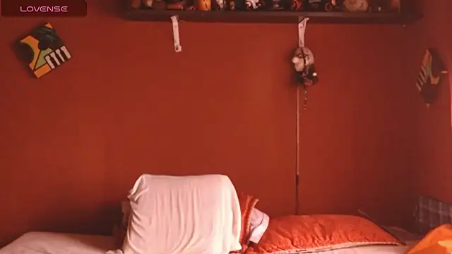 Snapshot of Sasharosee2 chatting on 11-11-25, 07:25 Sasharosee2 online show from 11-11-25, 07:25