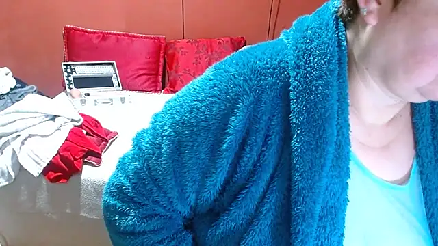 Sasharosee2 online show from 04-14-26, 12:00