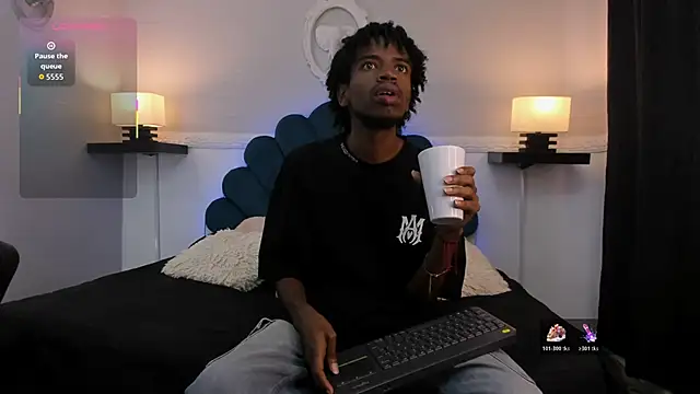 AllexJacob online show from 10-18-25, 01:01