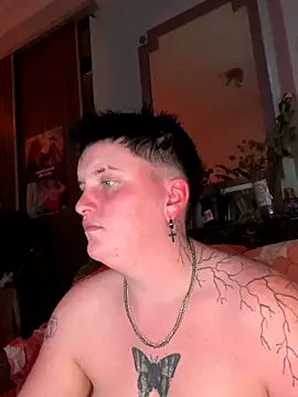 Snapshot of captaine_pioupiou chatting on 09-20-25, 07:26 captaine pioupiou online show from 09-20-25, 07:26