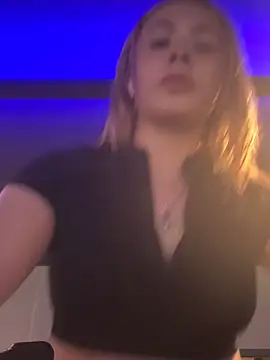 Snapshot of IamCatalina888 chatting on 09-25-25, 05:16 IamCatalina888 online show from 09-25-25, 05:16