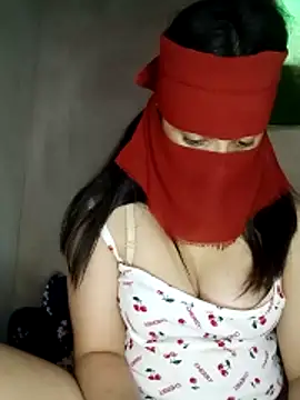 Snapshot of Sousou-24 chatting on 10-29-25, 03:36 Sousou-24 online show from 10-29-25, 03:36