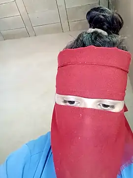 Snapshot of Sousou-24 chatting on 12-04-25, 11:52 Sousou-24 online show from 12-04-25, 11:52